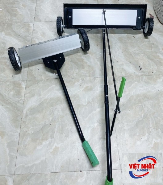 xe hít đinh to nhỏ